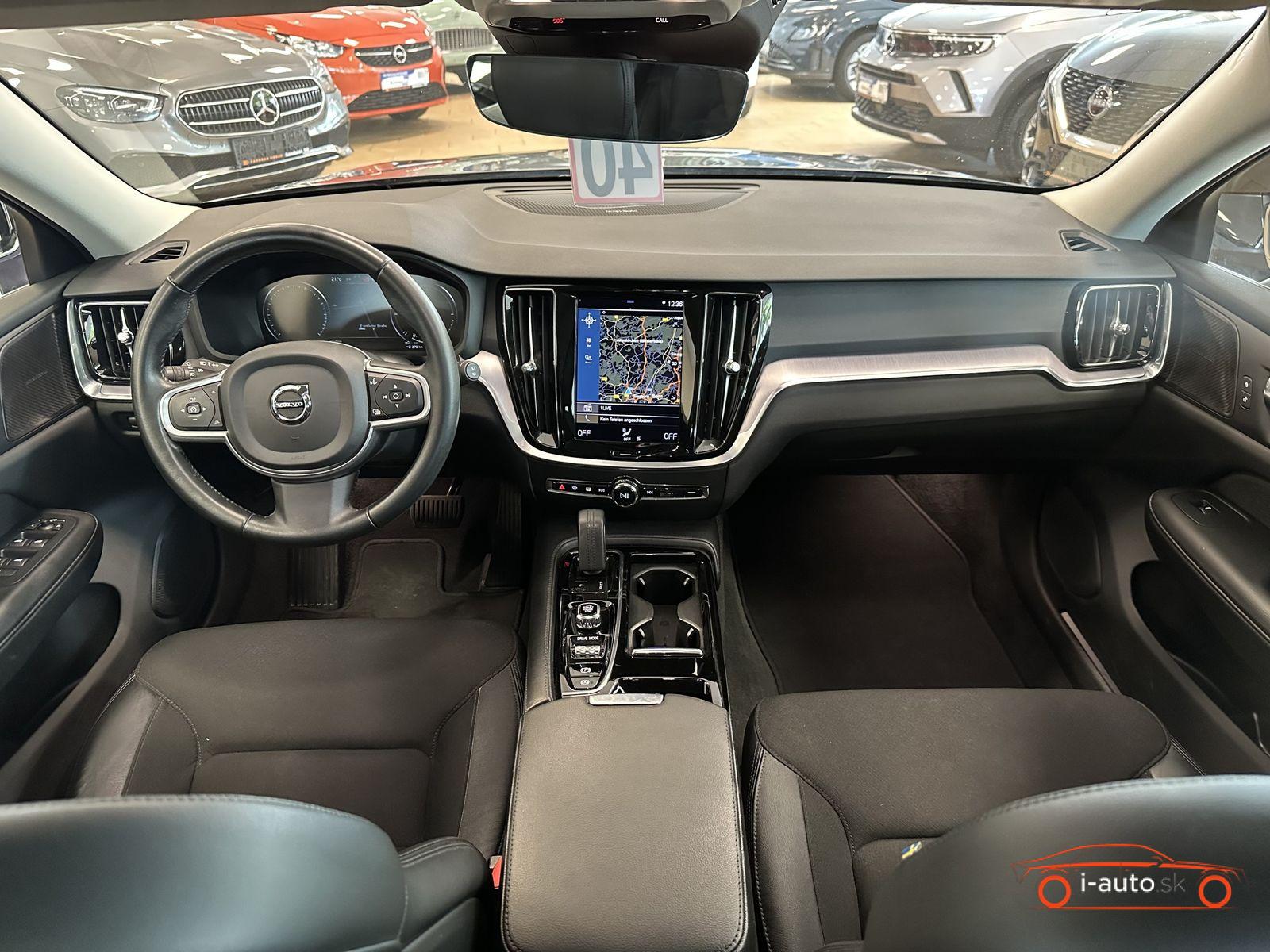 Volvo V60 Inscription Plug-In AWD za 25800€