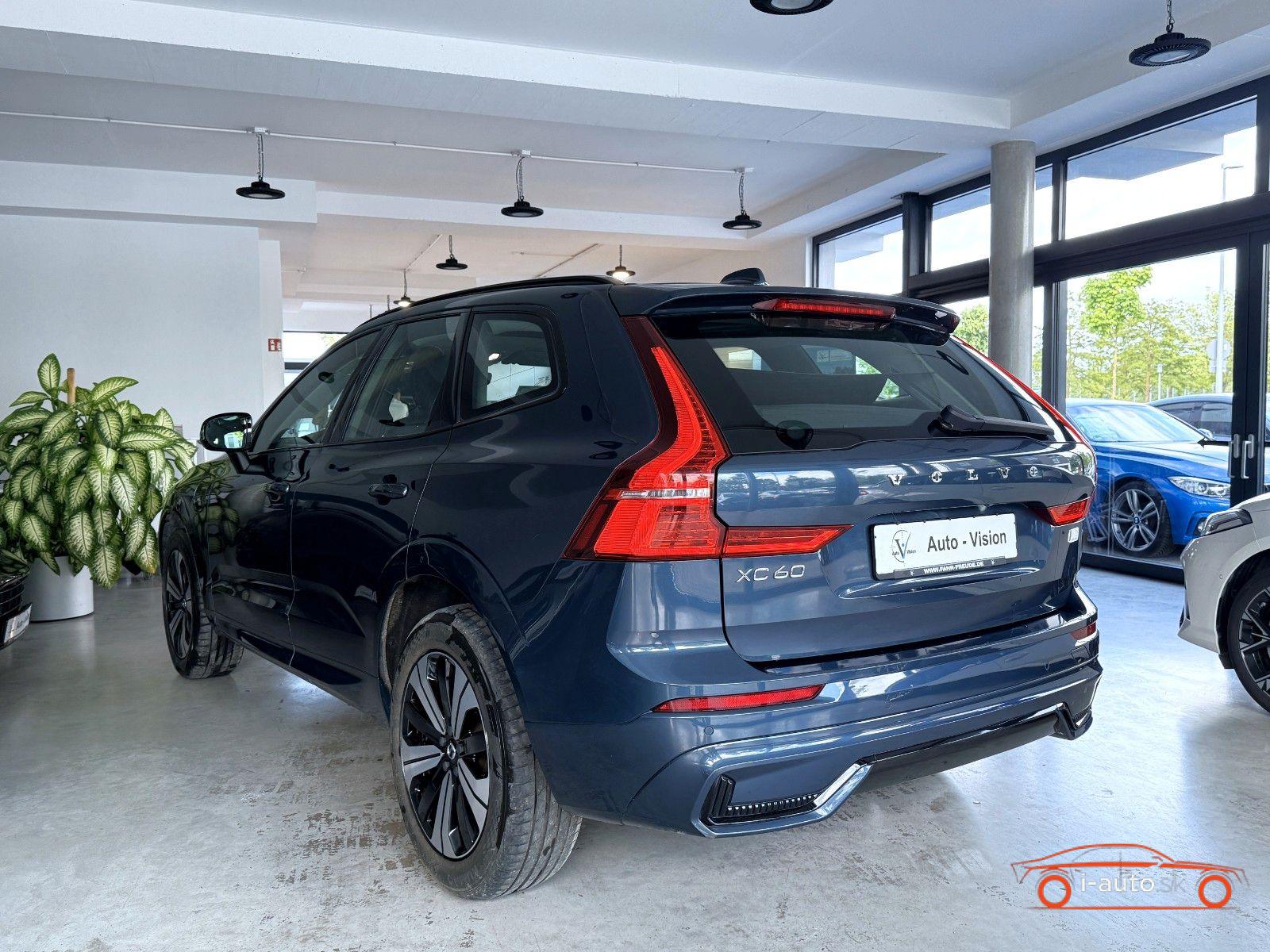 Volvo XC60 T6 Plus Dark Hybrid AWD za 37210€