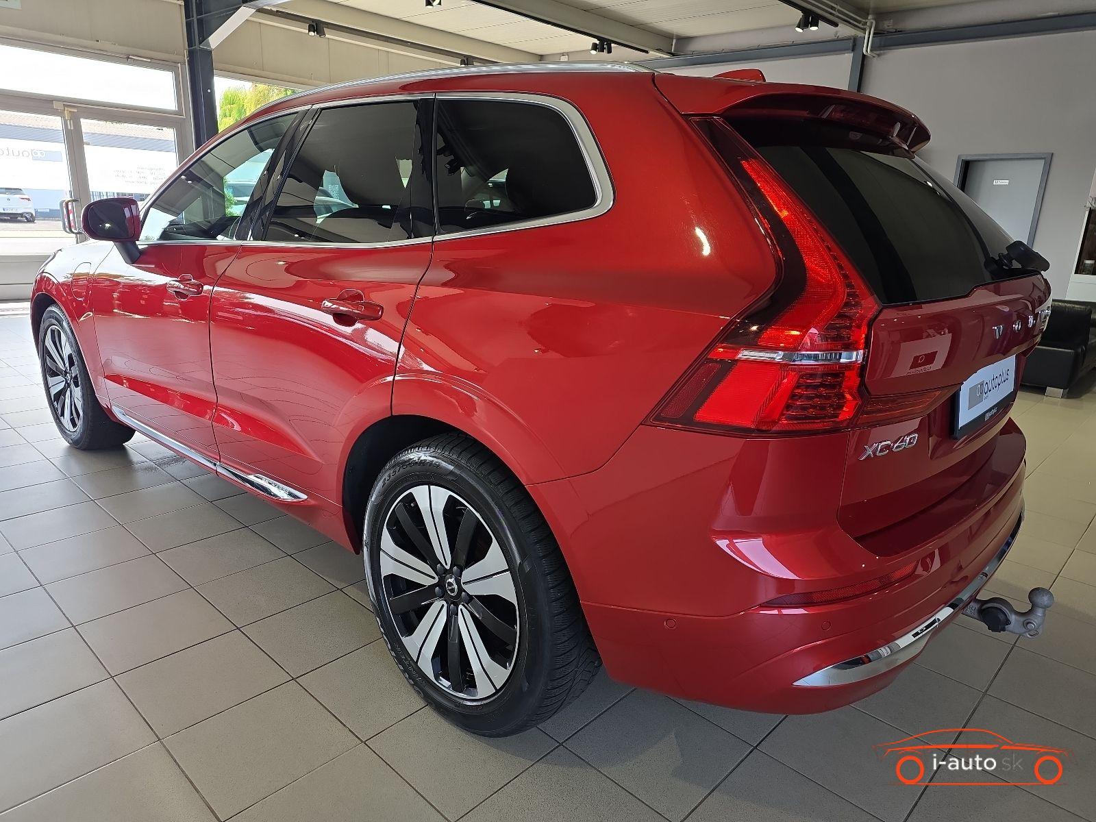 Volvo XC60 T8 Plus Bright Recharge AWD za 40330€