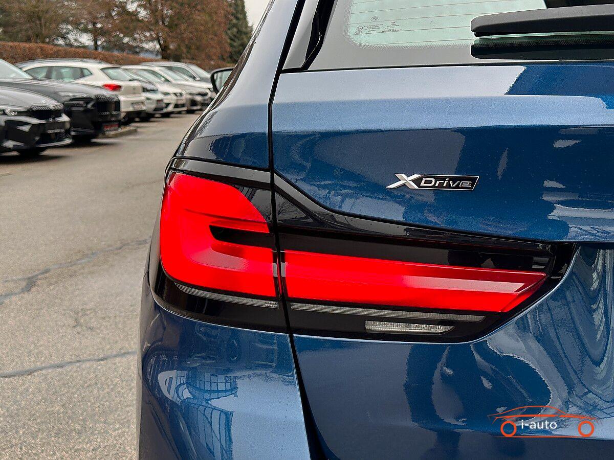 BMW 530 530 e xDrive Touring Luxury Line  za 35150€