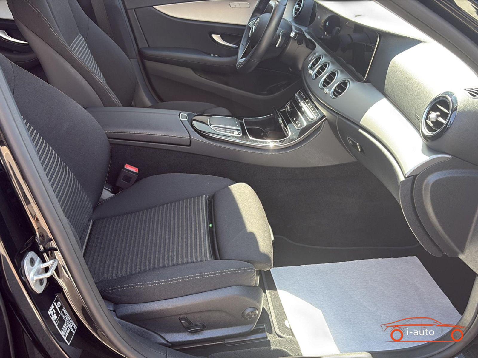 Mercedes-Benz E T 300de za 33000€