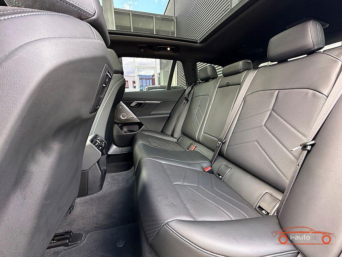 BMW 520 520d Touring xDrive M za 64500€