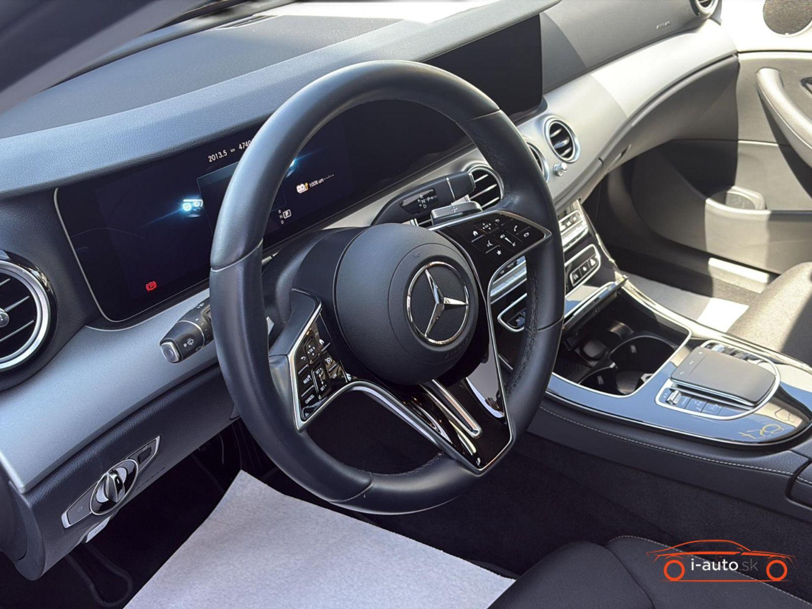 Mercedes-Benz E T 300de za 33000€