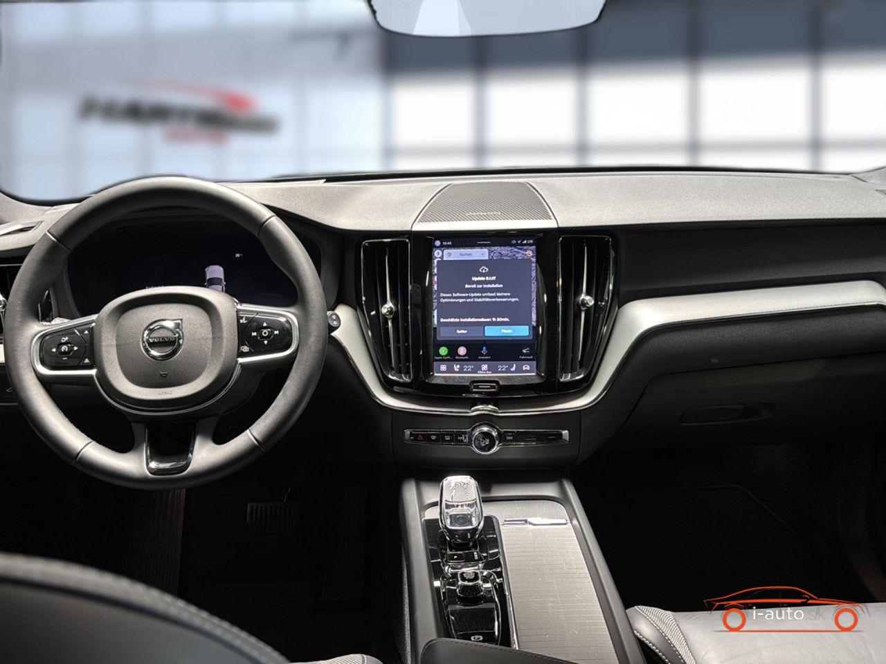 Volvo XC60 XC 60 Plus Dark AWD za 42500€