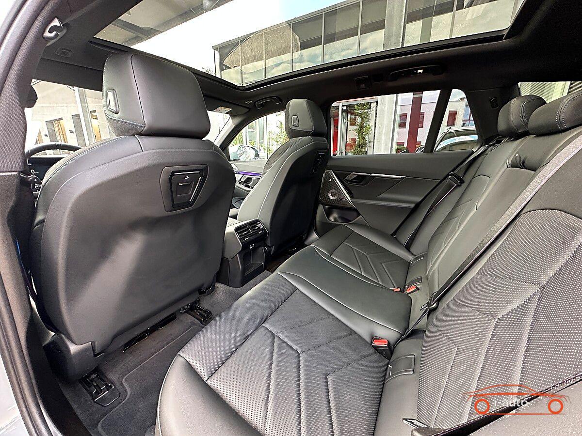 BMW 520 520d Touring xDrive M za 64500€