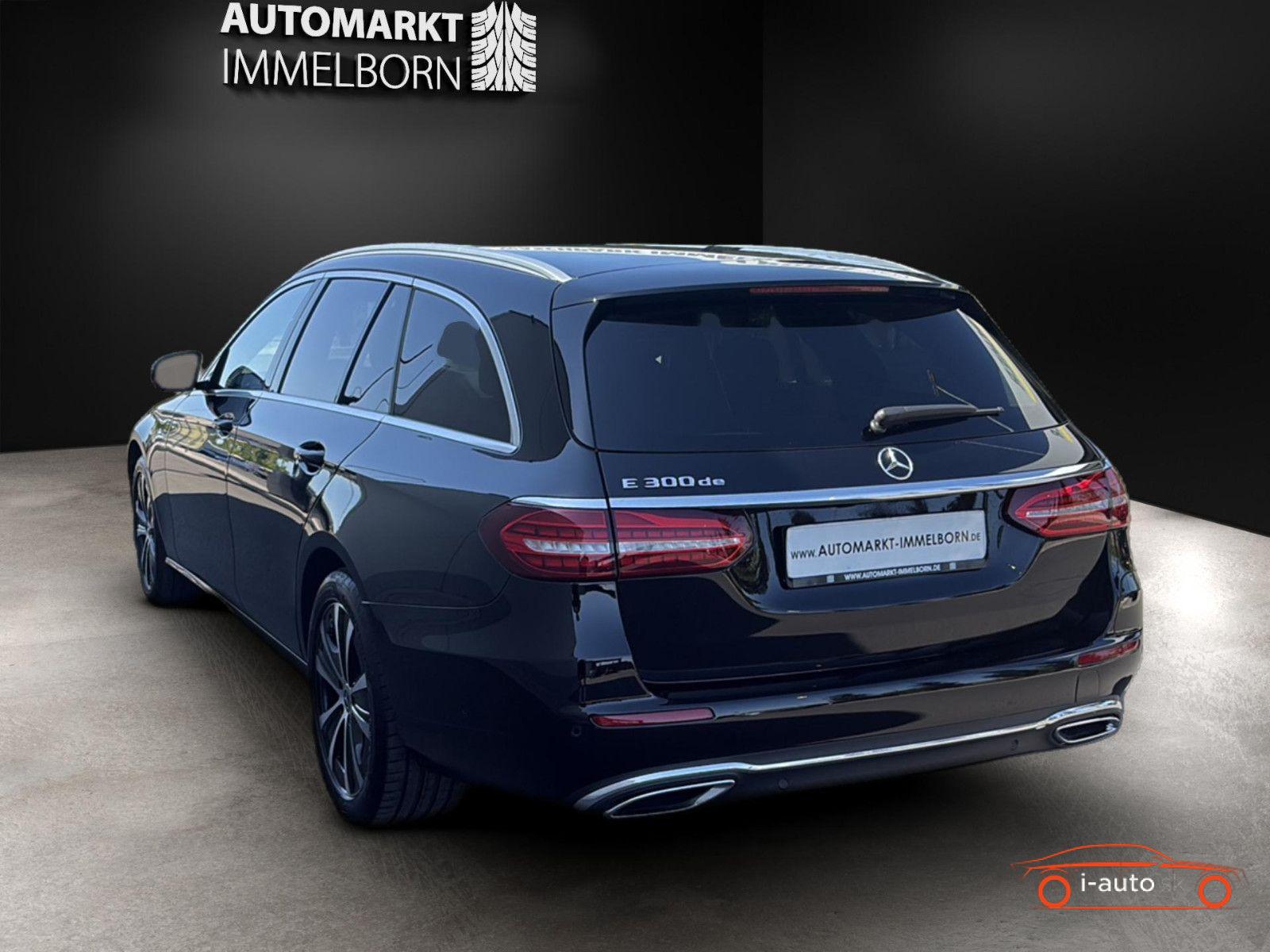 Mercedes-Benz E T 300de za 33000€