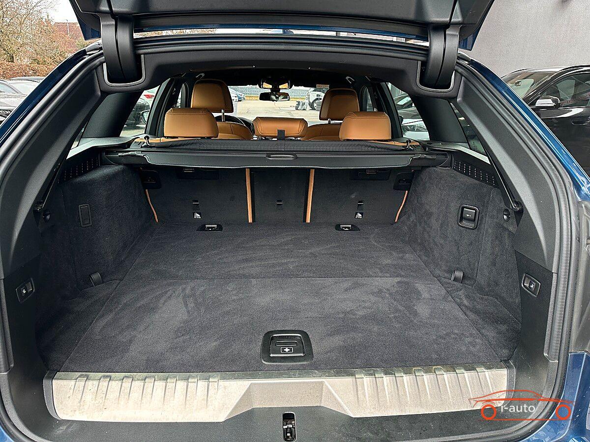 BMW 530 530 e xDrive Touring Luxury Line  za 35150€
