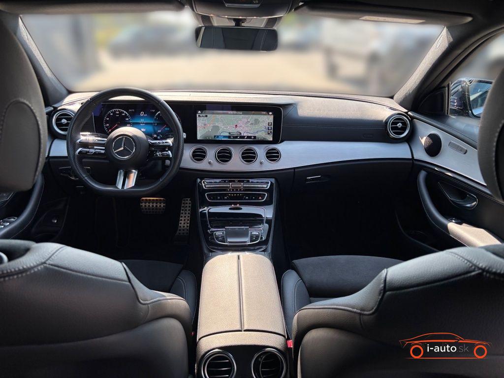 Mercedes-Benz E T 300de 4MATIC AMG za 35000€