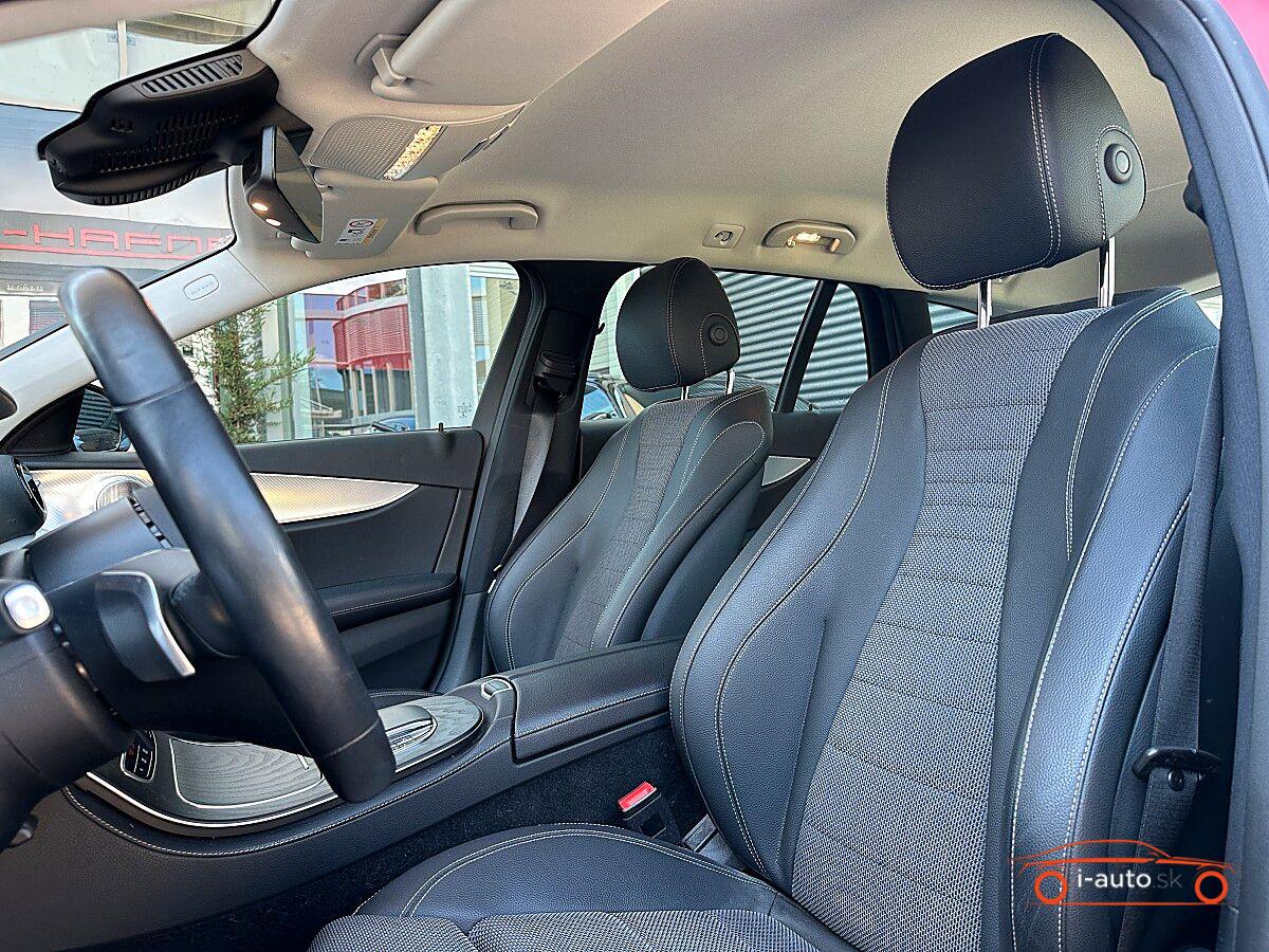 Mercedes-Benz E T 300 de PHEV T 4Matic  za 33000€