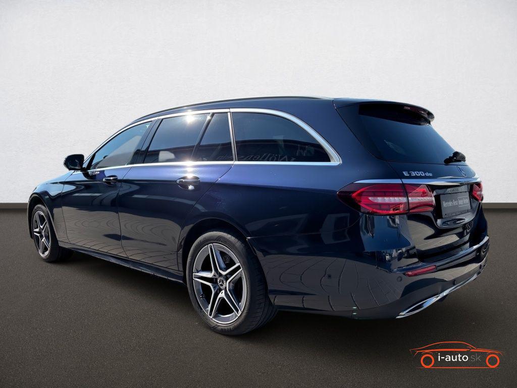 Mercedes-Benz E T 300de 4MATIC AMG za 35000€