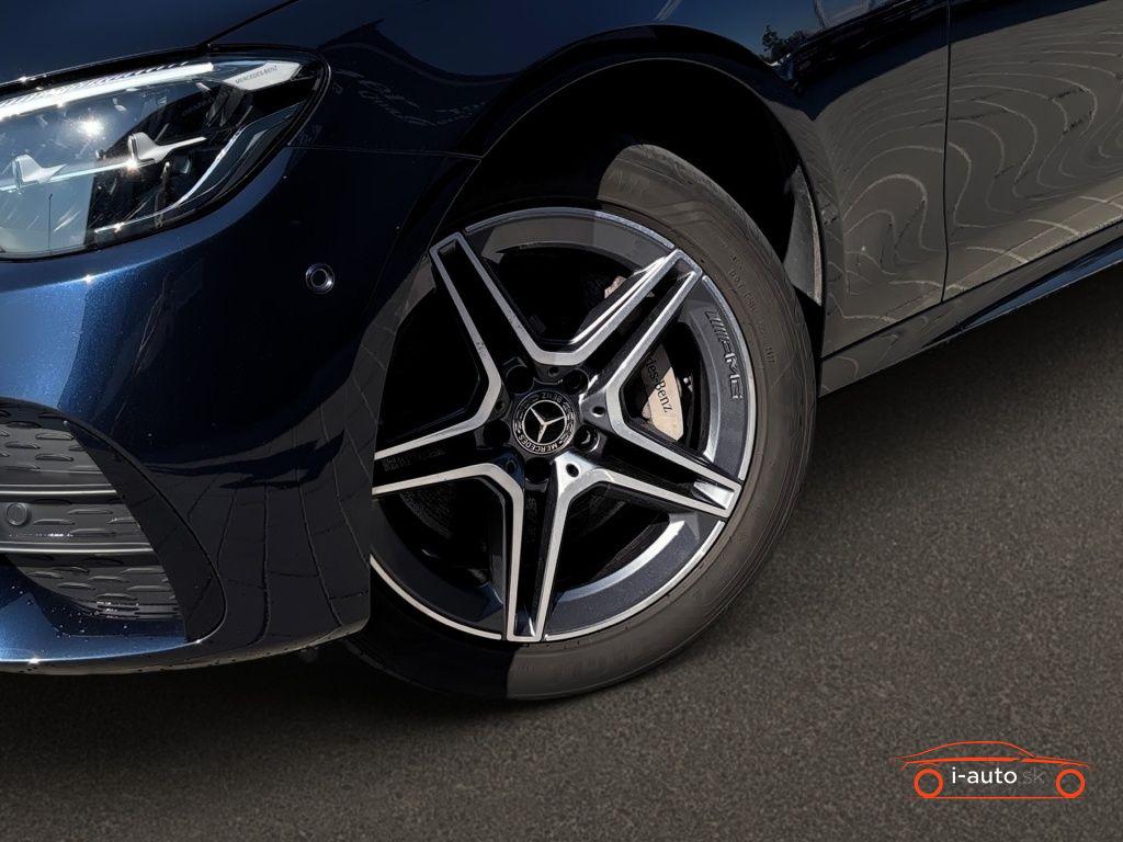 Mercedes-Benz E T 300de 4MATIC AMG za 35000€