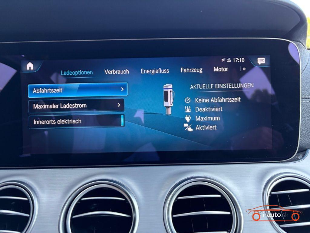 Mercedes-Benz E T 300de 4MATIC AMG za 35000€