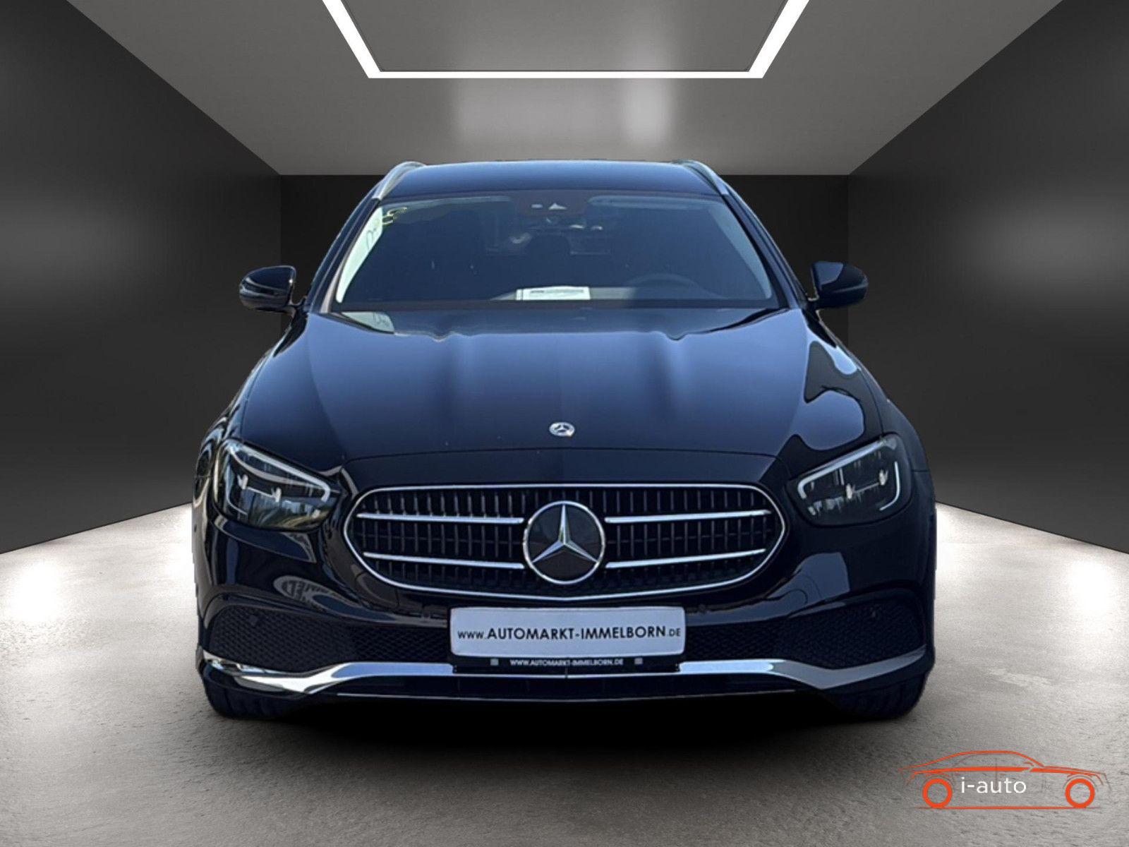Mercedes-Benz E T 300de za 33000€