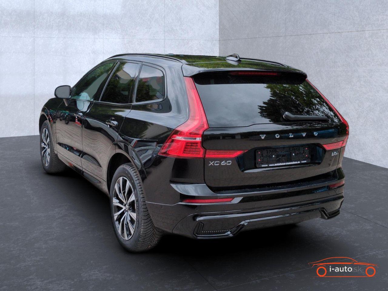Volvo XC60 Plus Dark AWD za 43500€