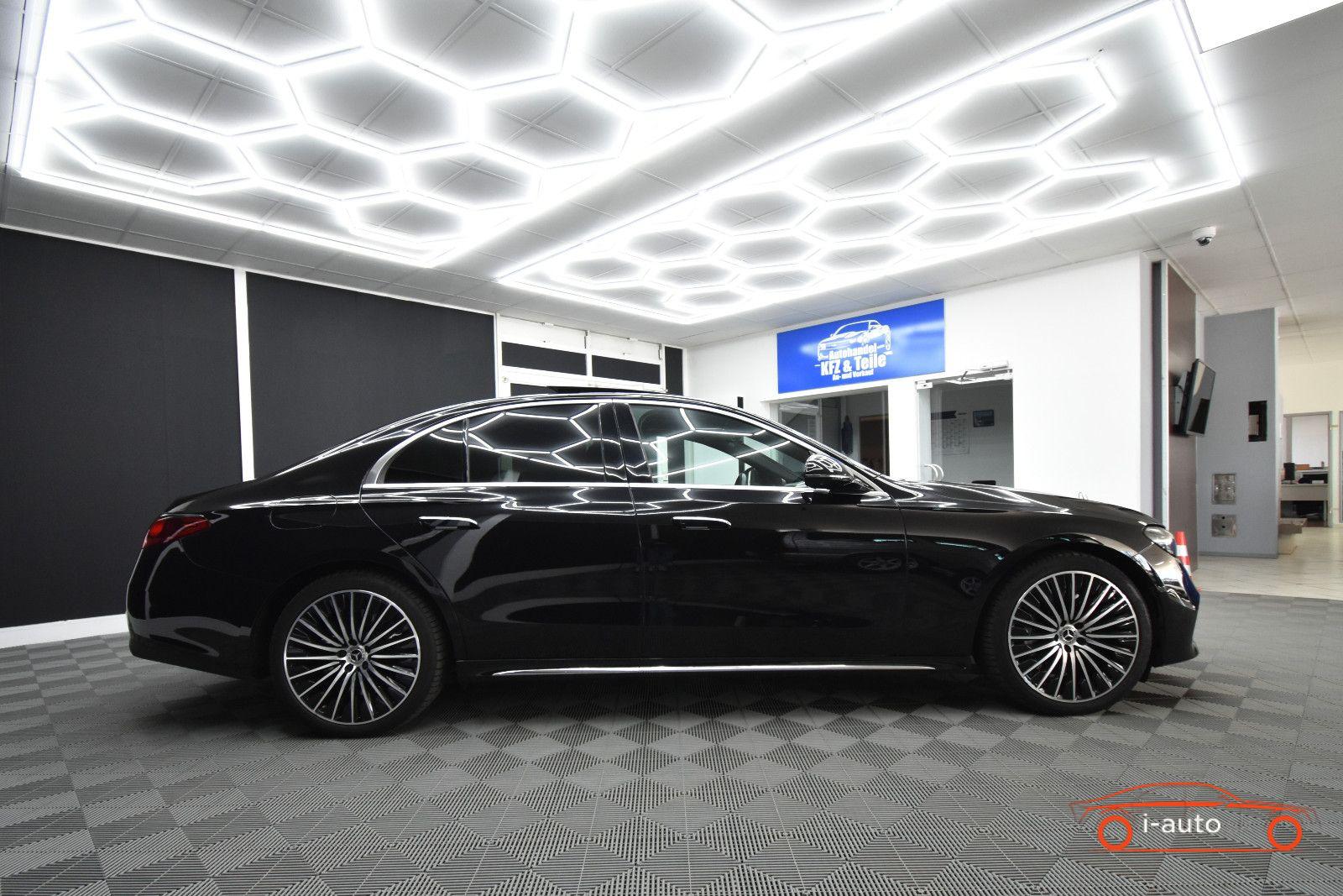 Mercedes-Benz E 400e 4Matic Exclusive za 66980€
