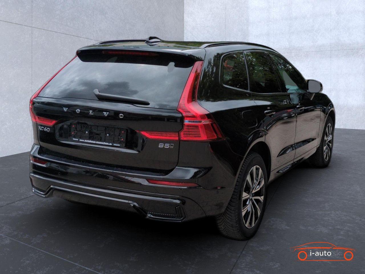 Volvo XC60 Plus Dark AWD za 43500€