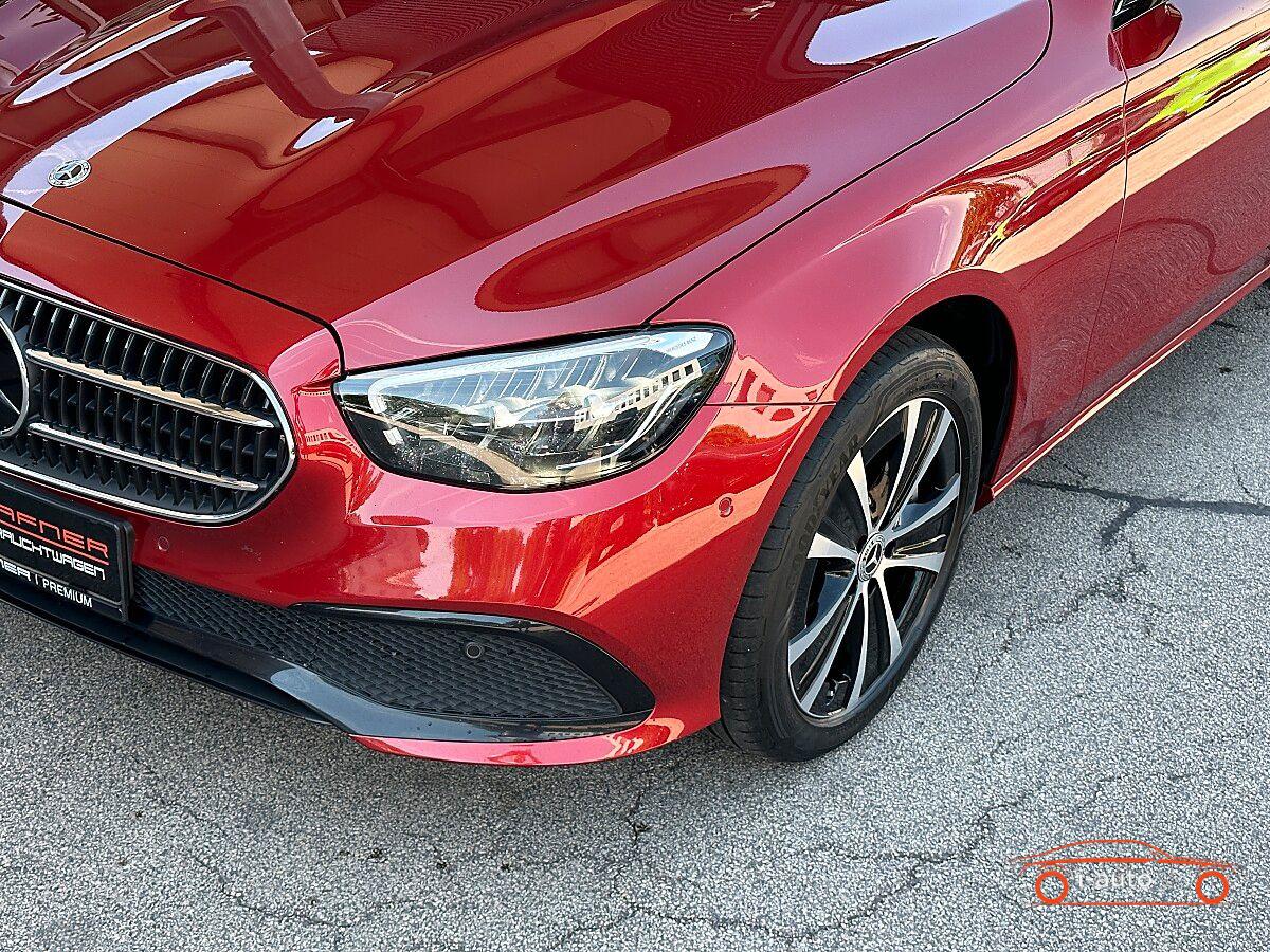 Mercedes-Benz E T 300 de PHEV T 4Matic  za 33000€