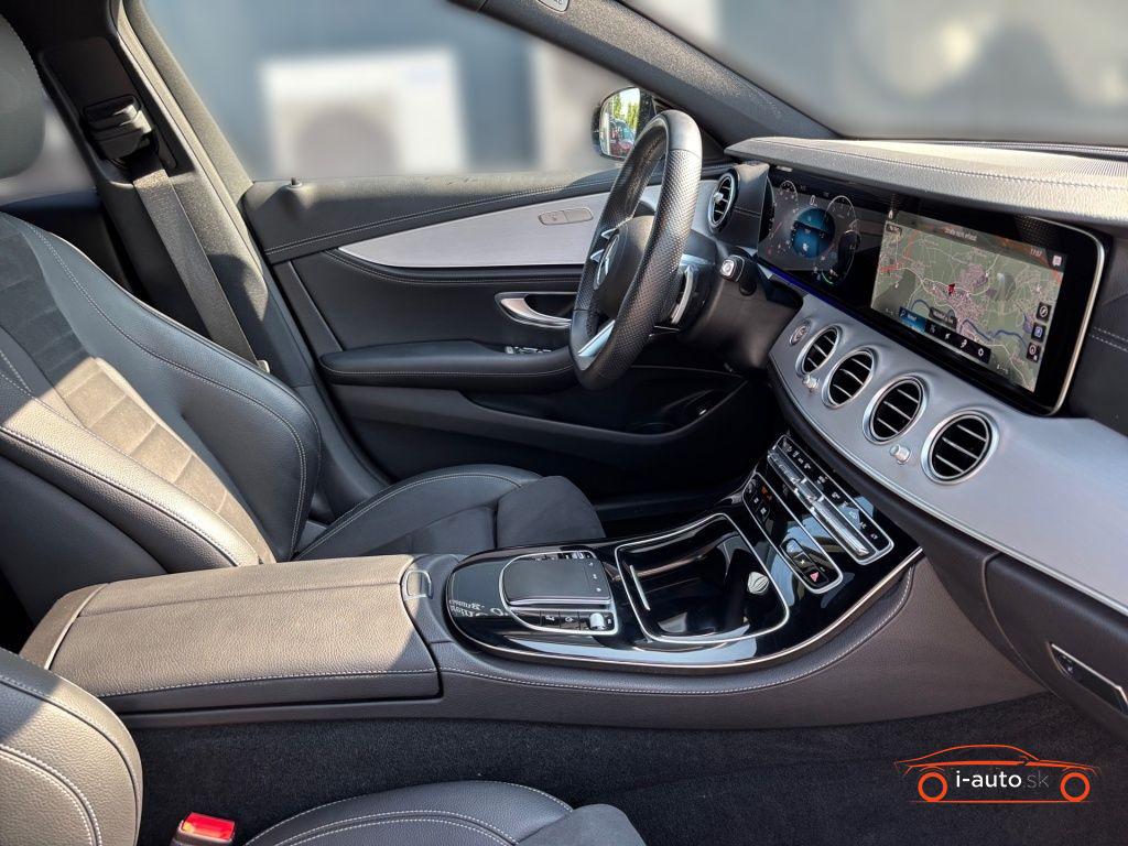 Mercedes-Benz E T 300de 4MATIC AMG za 35000€