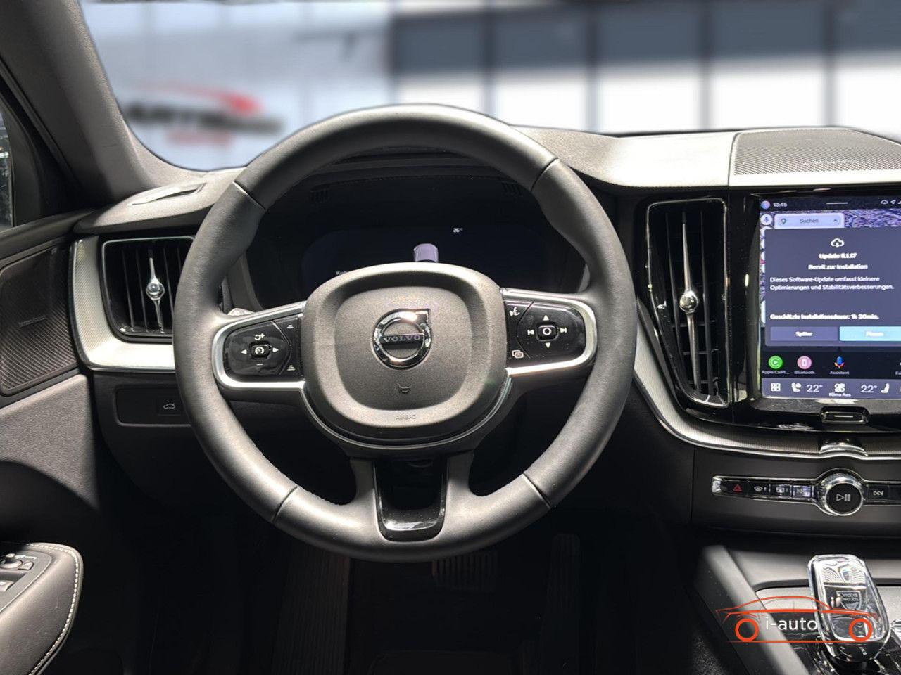 Volvo XC60 XC 60 Plus Dark AWD za 42500€