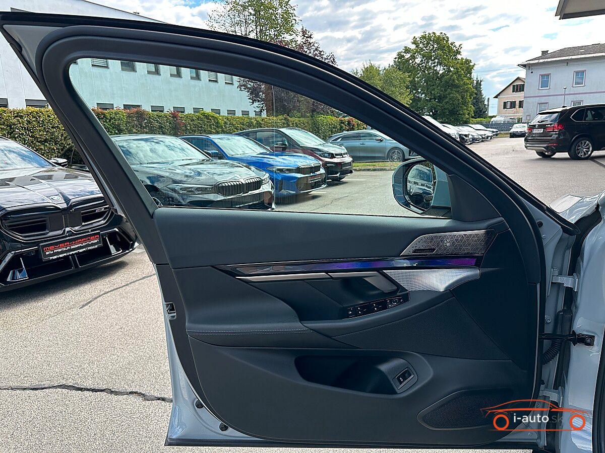 BMW 520 520d Touring xDrive M za 64500€