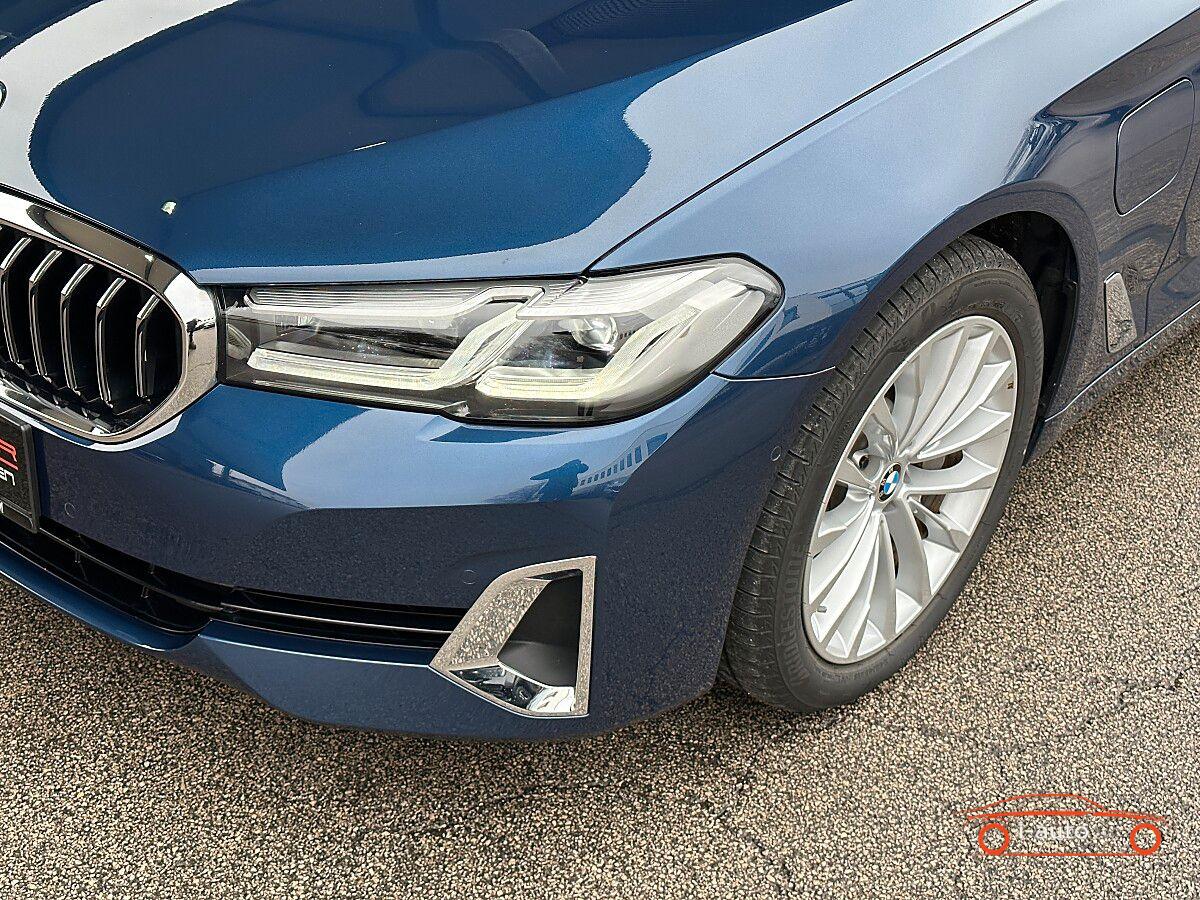 BMW 530 530 e xDrive Touring Luxury Line  za 35150€
