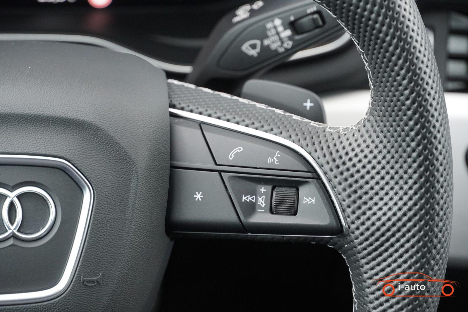Audi A4 Avant 40 TFSI quattro competition  za 46610€