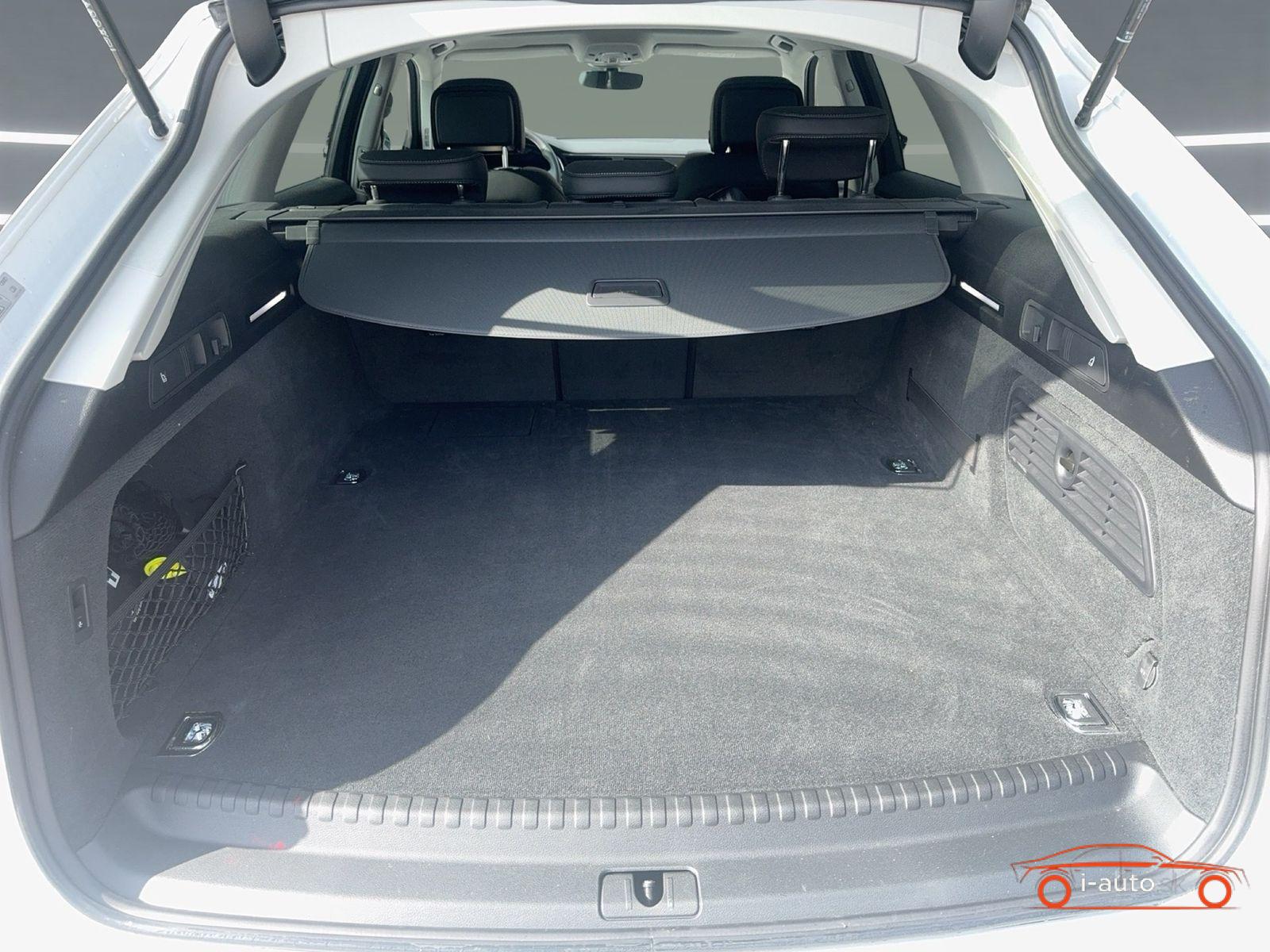 Audi A6 Avant 55 TFSI e quattro S line za 63000€