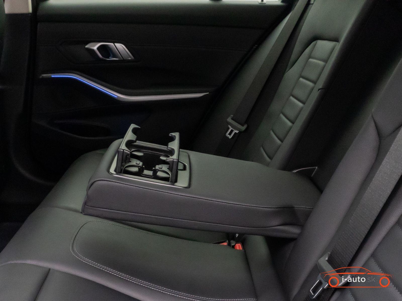 BMW 3 Touring 320d Luxury Line za 27500€