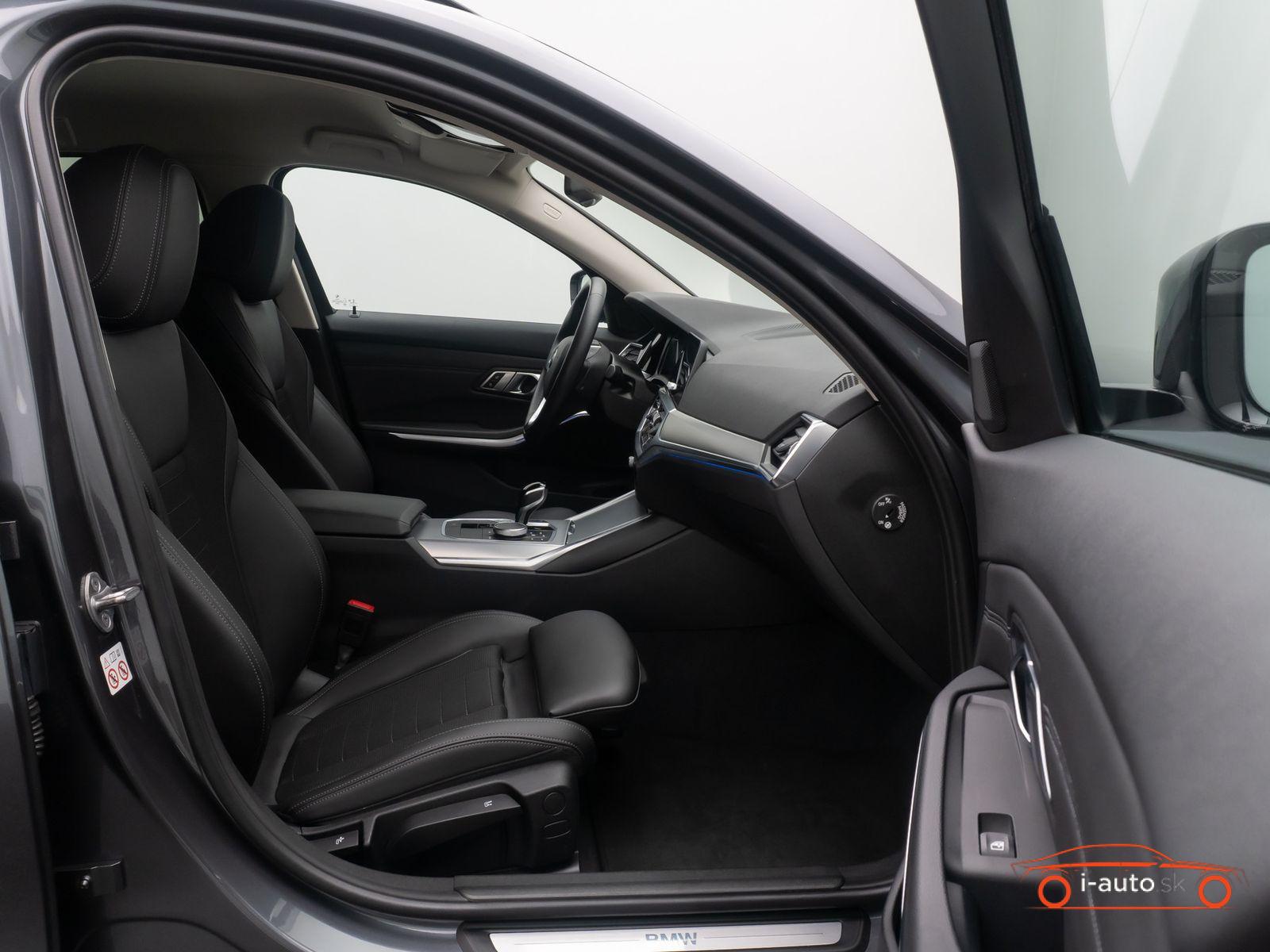 BMW 3 Touring 320d xD Sport Line za 29300€