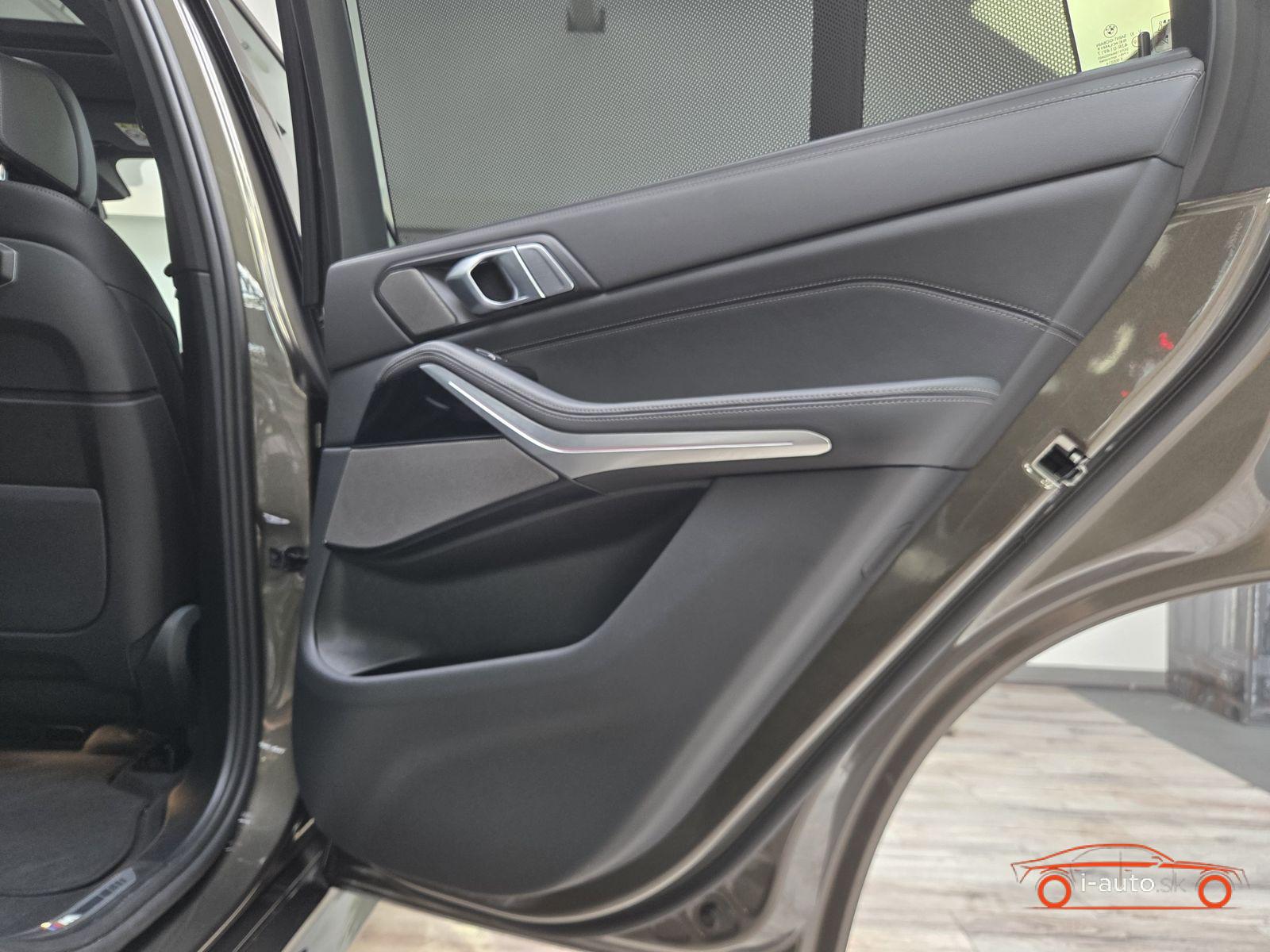 BMW X5 xDrive50e M Sport Pro za 96500€