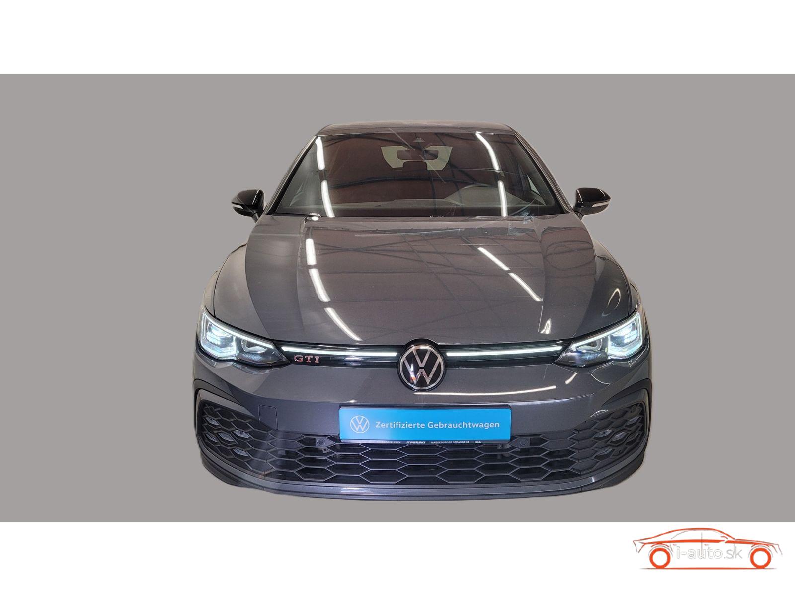Volkswagen Golf VIII GTI 2.0 TSI DSG Black Style za 31500€