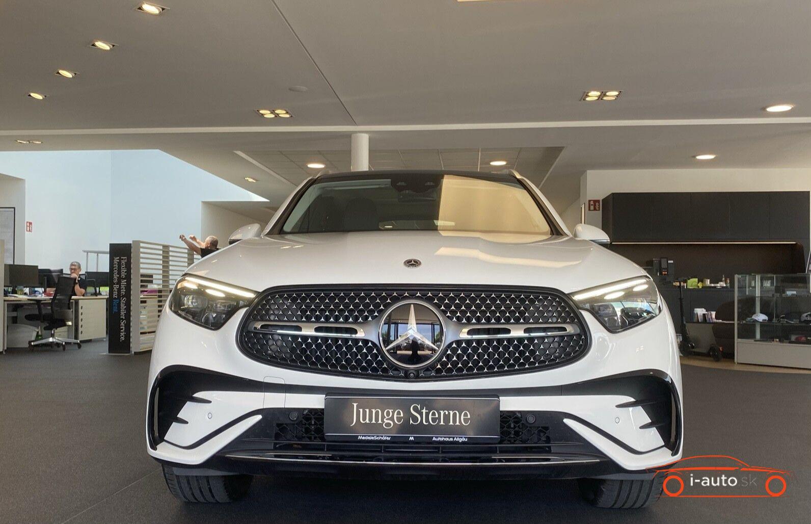 Mercedes-Benz GLC 220d 4M AMG za 61700€