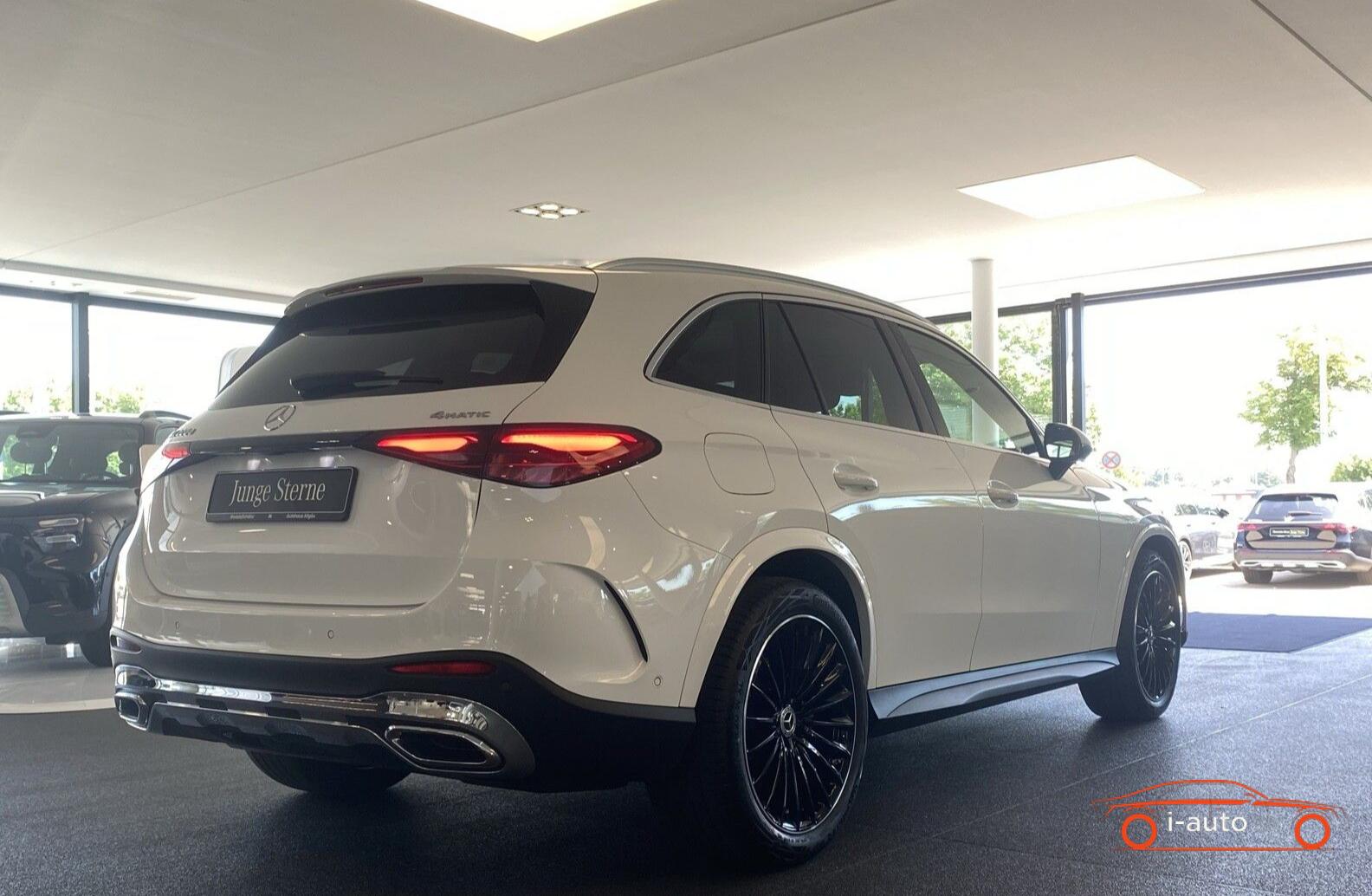 Mercedes-Benz GLC 220d 4M AMG za 61700€