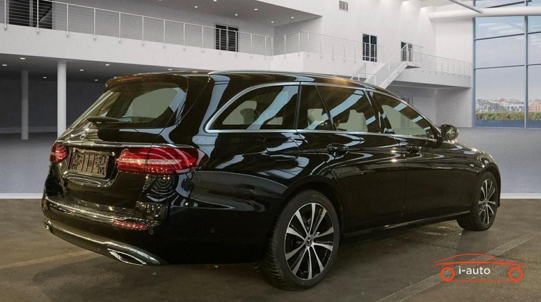 Mercedes-Benz E T 300de Avantgarde za 30800€