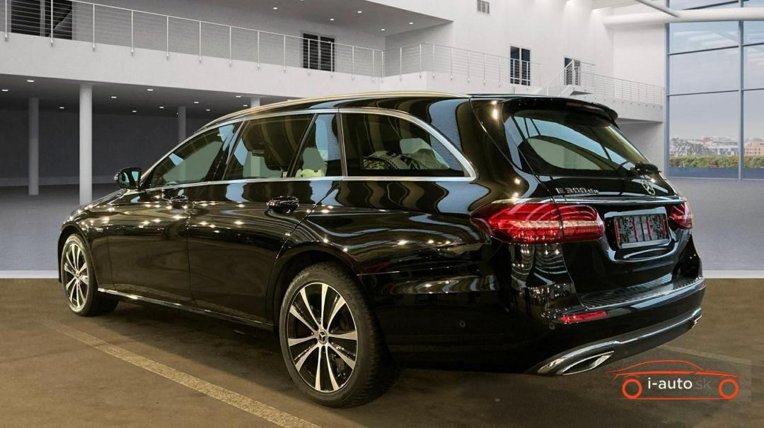 Mercedes-Benz E T 300de Avantgarde za 30800€