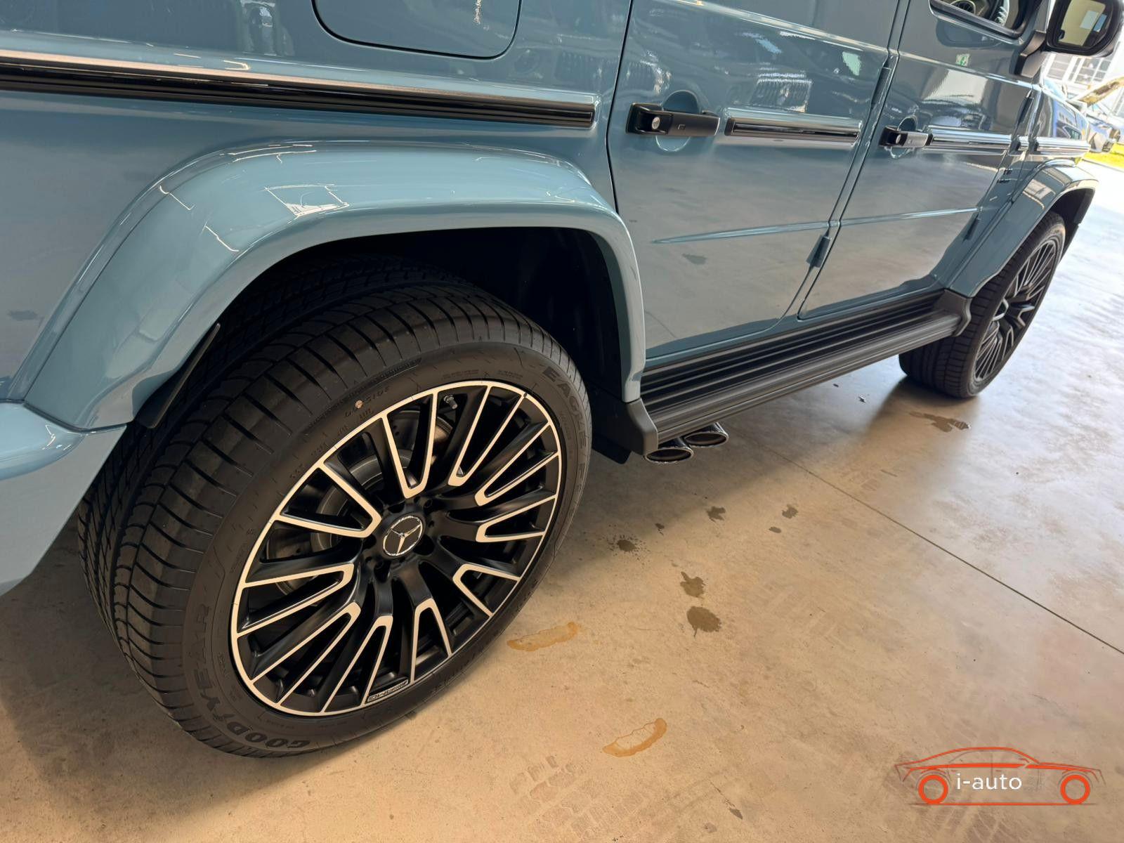 Mercedes-Benz G 63 AMG FULL CARBON  za 273380€