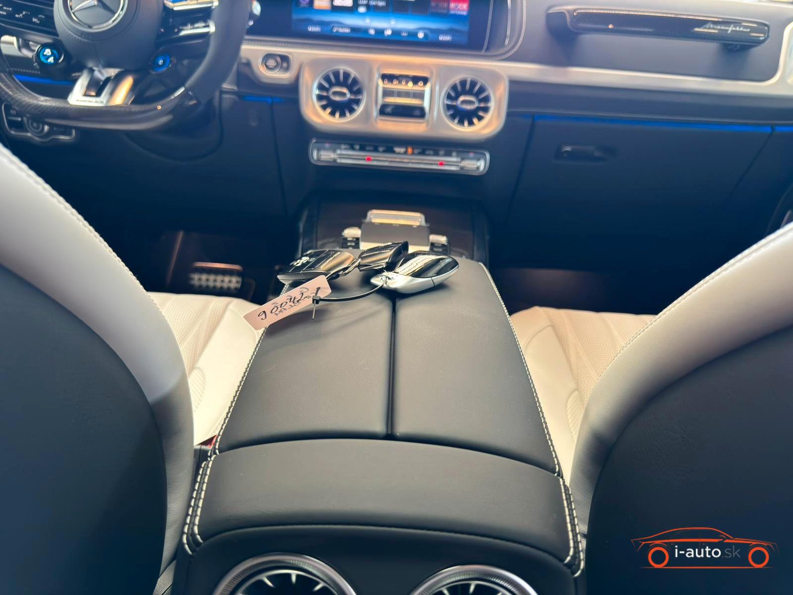Mercedes-Benz G 63 AMG FULL CARBON  za 273380€