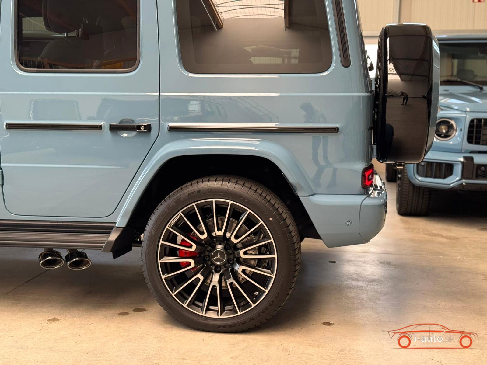 Mercedes-Benz G 63 AMG FULL CARBON  za 273380€