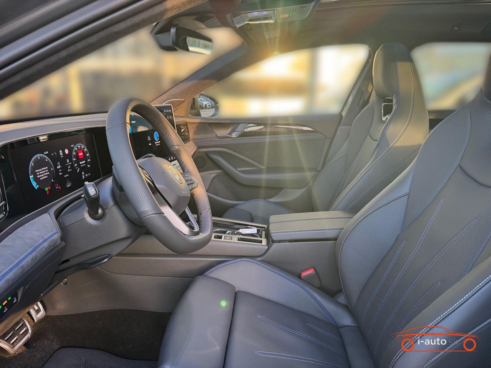 Volkswagen Passat R-Line  2.0 TDI za 58200€