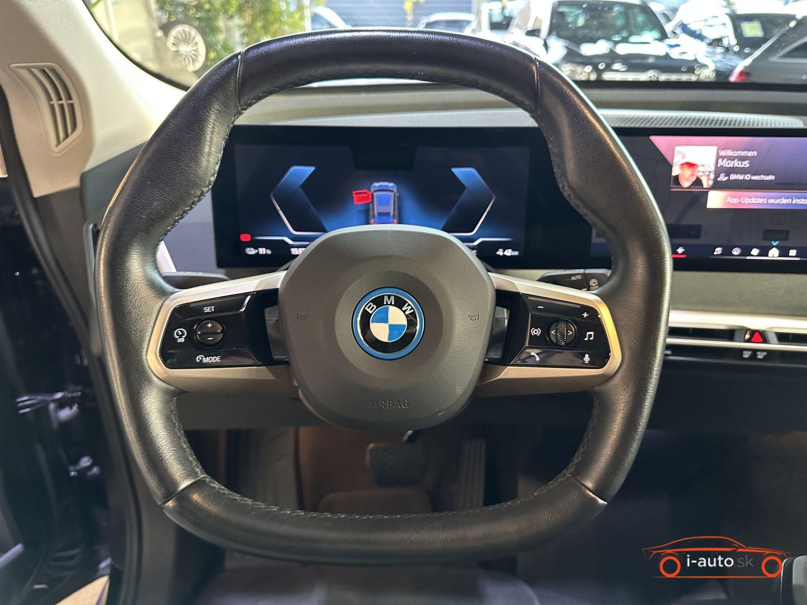 BMW iX xDrive40 za 44800€