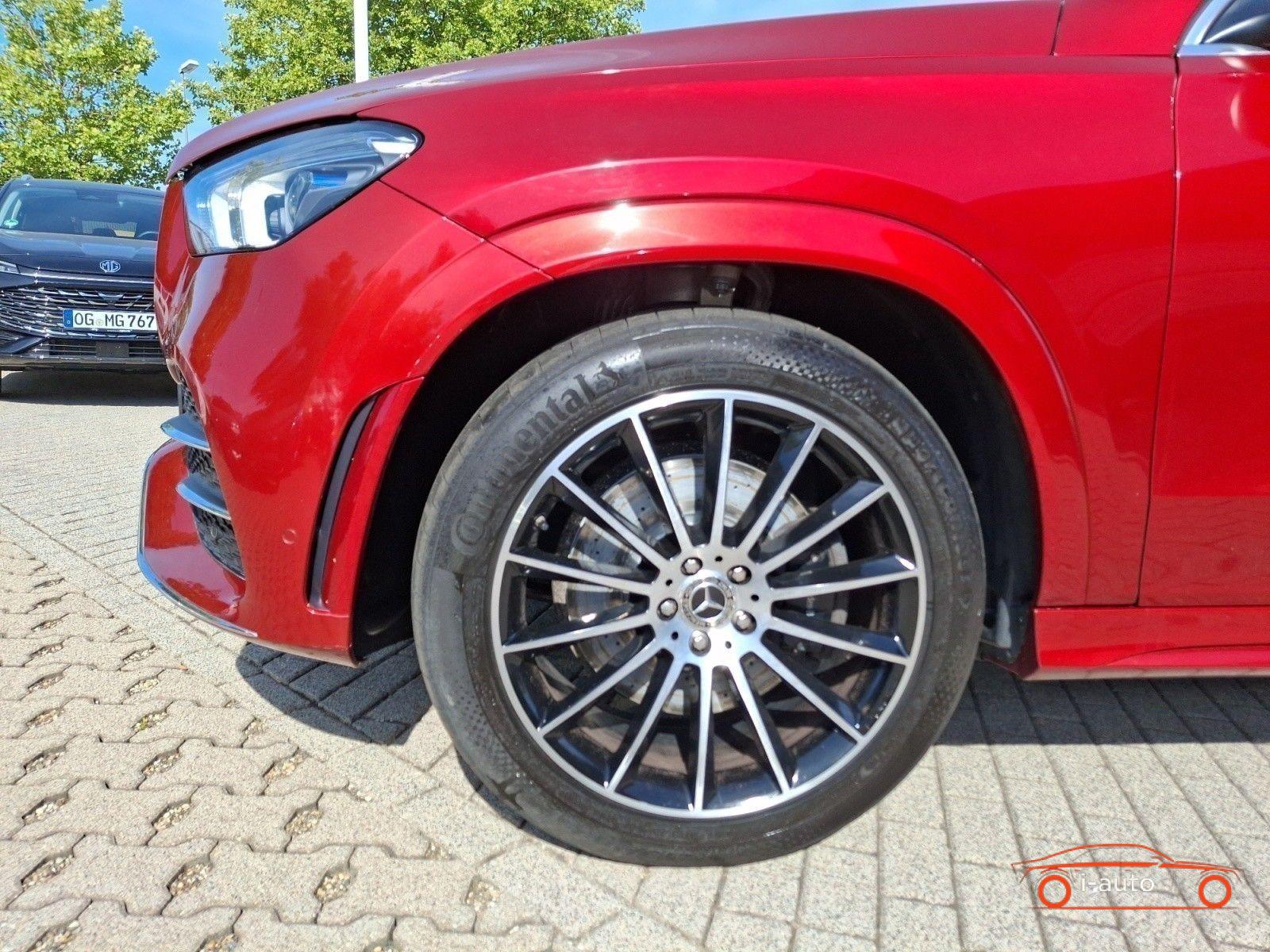 Mercedes-Benz GLE 400d 4MATIC za 52350€