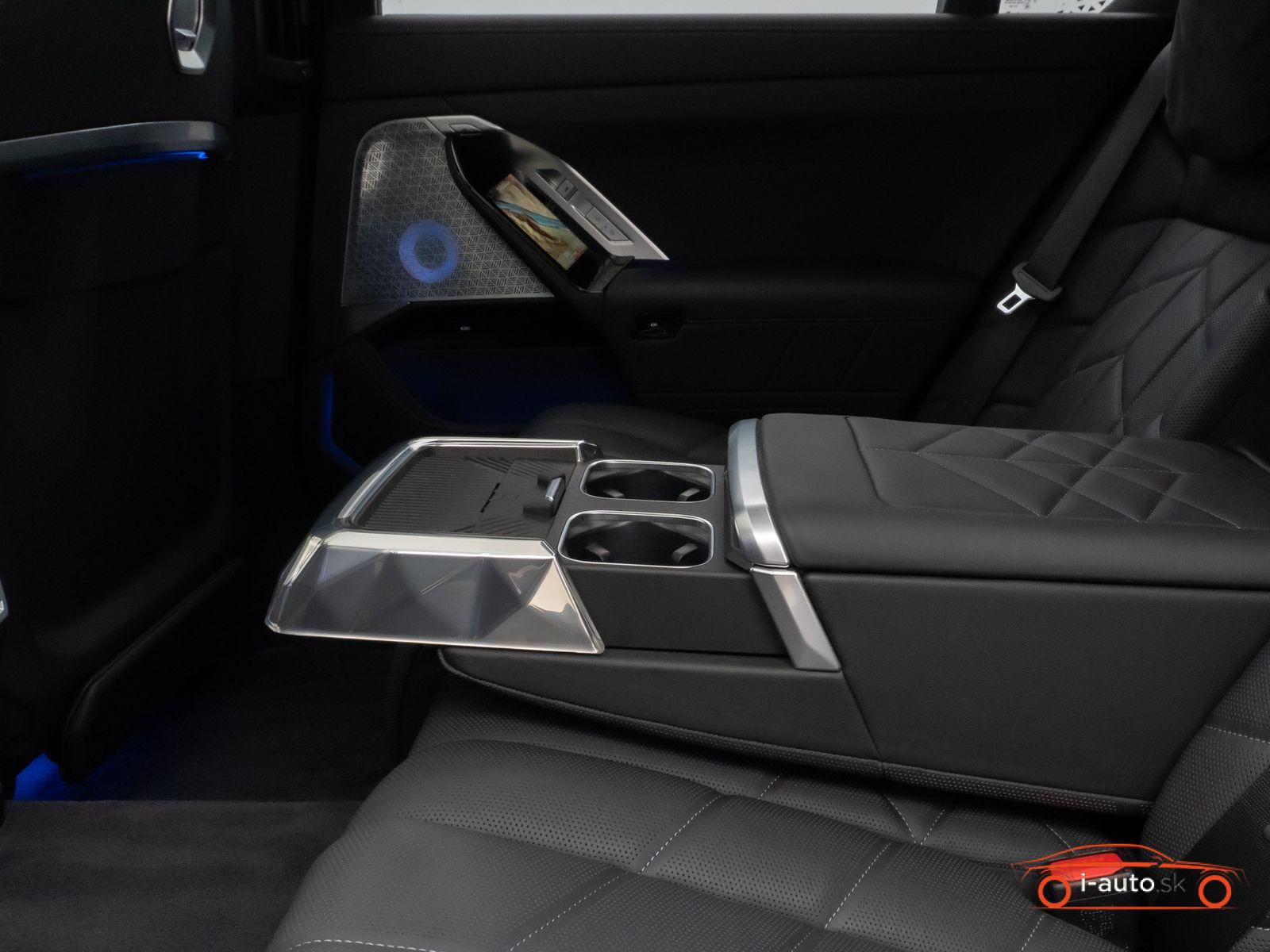 BMW i7 xDrive60 M Sport za 85900€