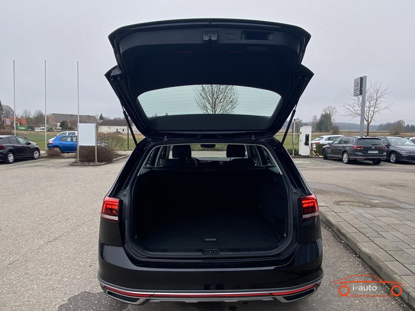 Volkswagen Passat Alltrack 2.0 TDI 4-MOTION  za 36780€