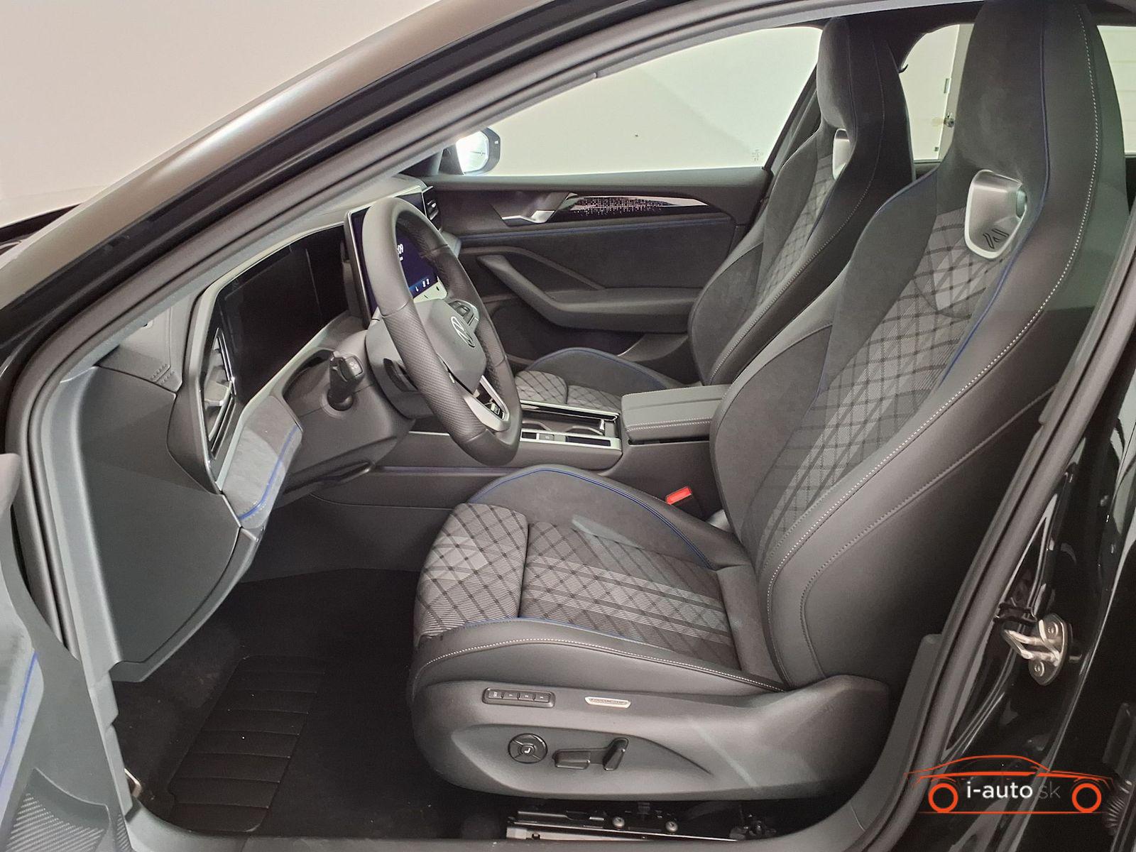 Volkswagen Passat Alltrack Passat Variant R-Line  za 48500€
