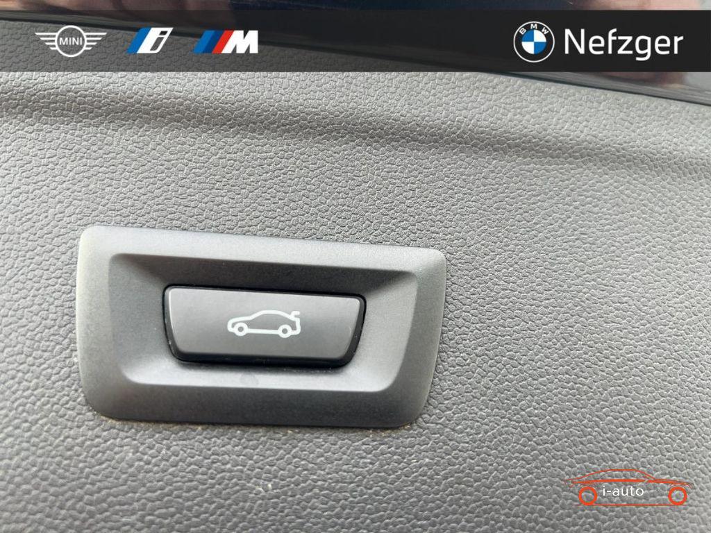 BMW iX xDrive40 Premium Plus za 45710€