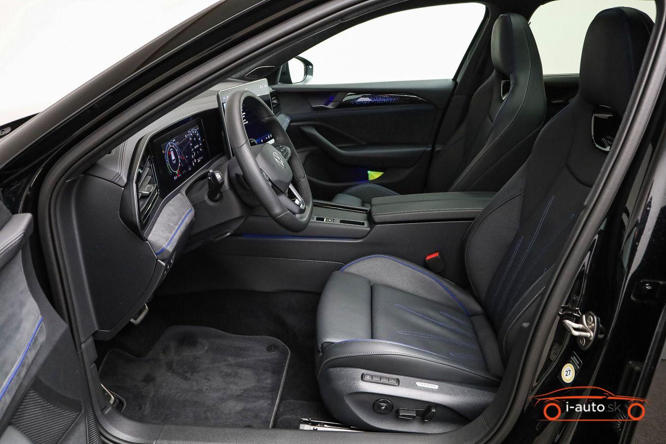 Volkswagen Passat R-Line eHybrid  za 63500€