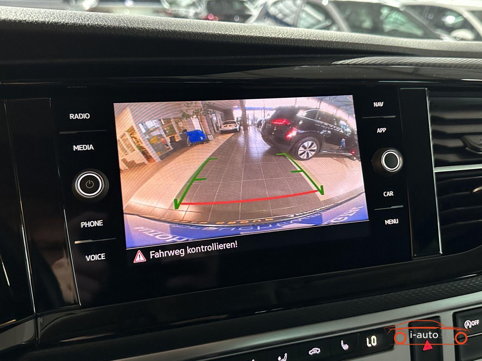 Volkswagen T6 Caravelle 2.0 TDI DSG Beach Tour Edition za 59900€