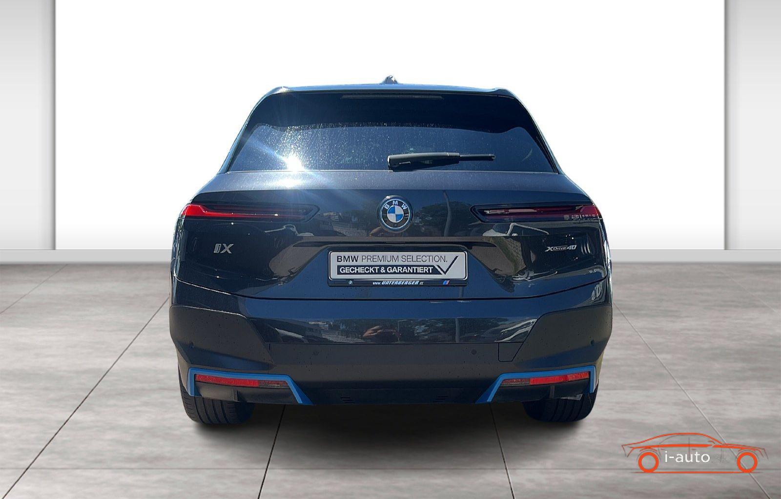 BMW iX xDrive40 za 42900€