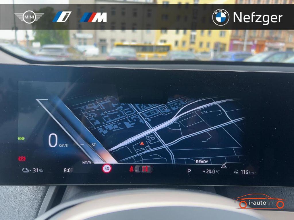 BMW iX xDrive40 Premium Plus za 45710€