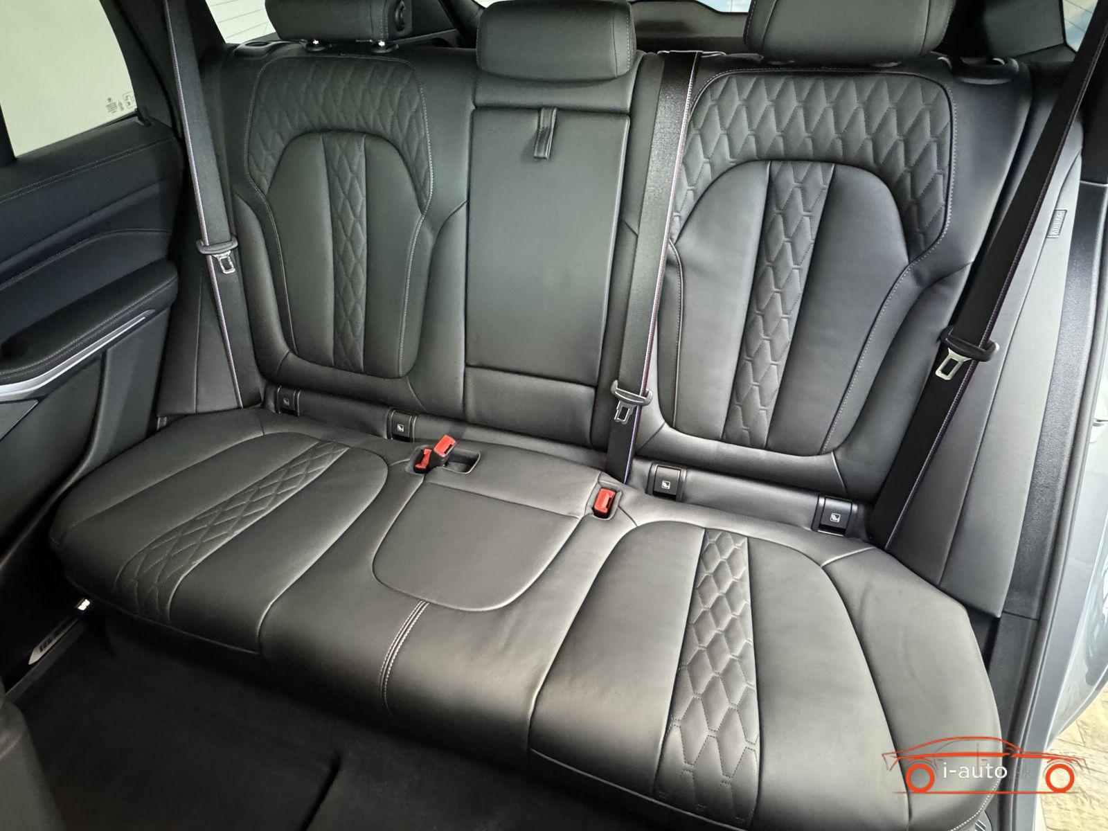 BMW X5 xDrive 30d M Sport  za 87000€